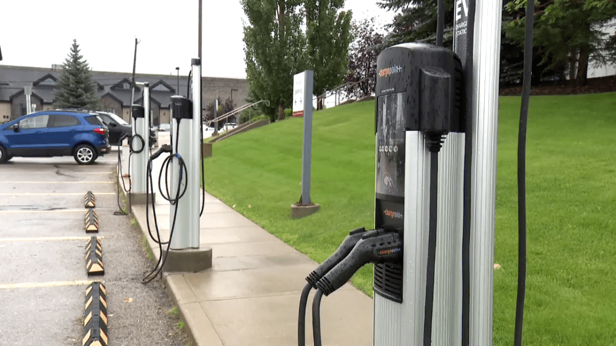 汽車(chē)充電樁價(jià)格指導(dǎo)：成本與配置的最優(yōu)選擇！