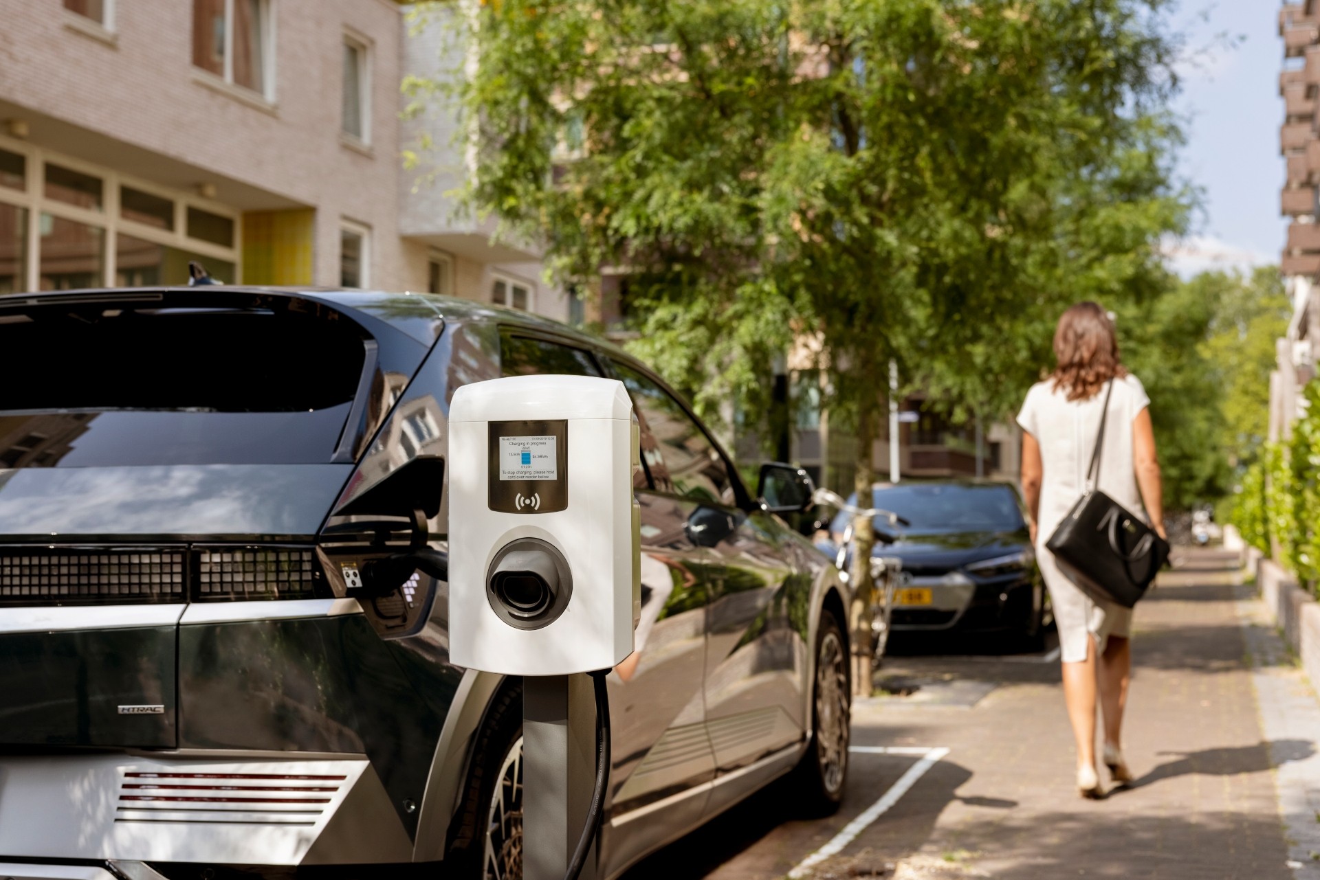 充電樁市場目前入局還不算太晚？