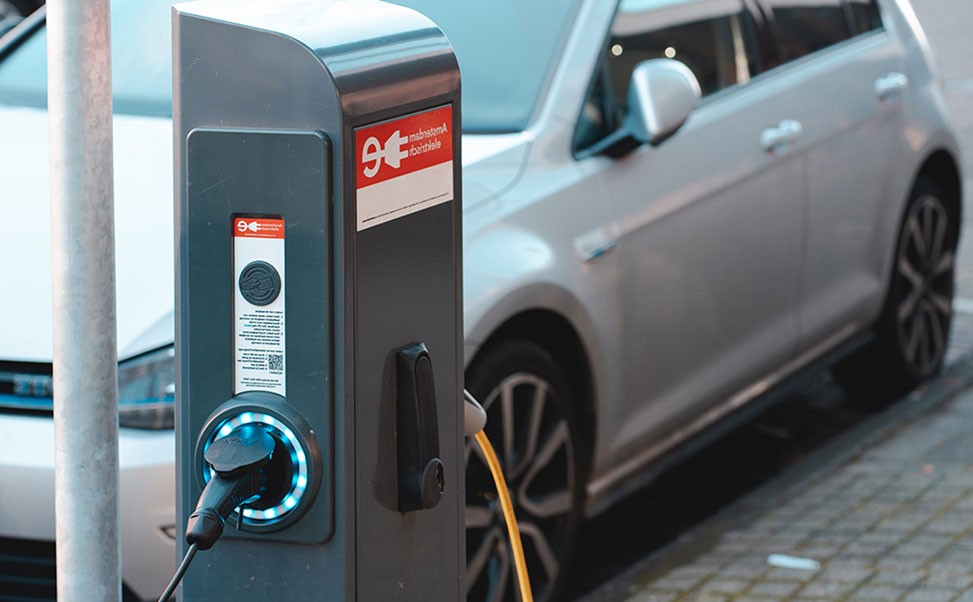 電動汽車充電樁技術(shù)的進(jìn)步及其深遠(yuǎn)影響