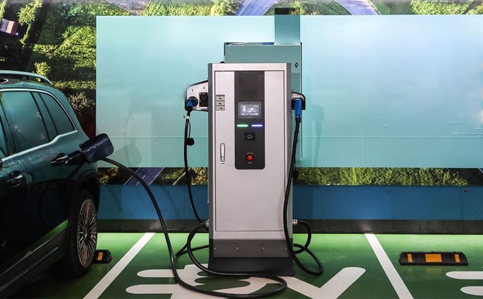 電動(dòng)汽車充電樁的用戶評價(jià)與市場適應(yīng)性