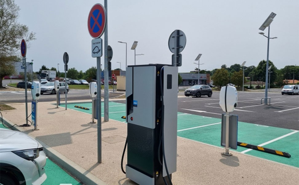 新能源充電樁的環(huán)保效益與市場(chǎng)潛力