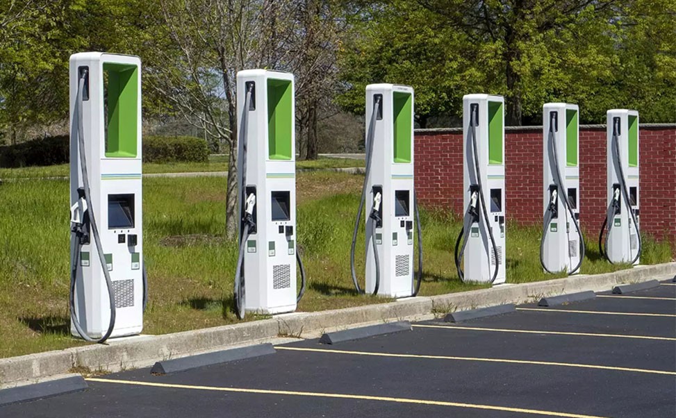 汽車充電樁加盟的盈利途徑與市場(chǎng)策略