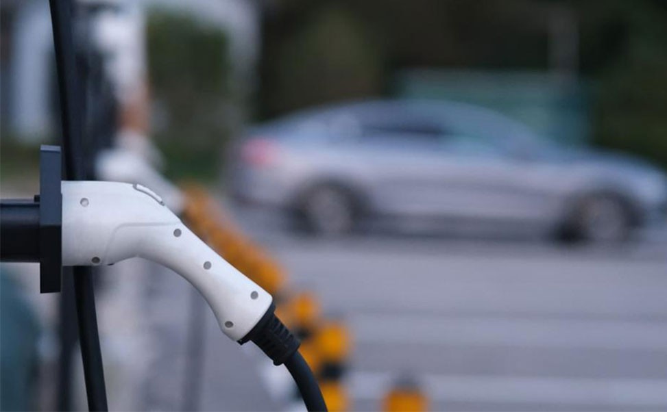 汽車充電樁技術(shù)創(chuàng)新與行業(yè)標(biāo)準(zhǔn)全建立新進(jìn)展