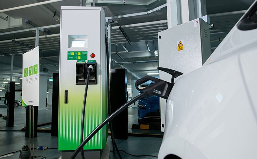 直流汽車充電樁，技術革新引領市場新機遇